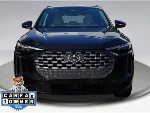 Used 2025 Audi Q5 Premium Plus AWD/4WD image 2