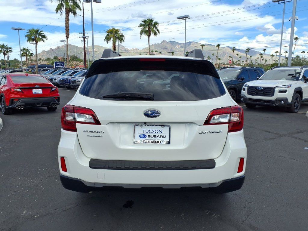 Used 2015 Subaru Outback 2.5i Limited AWD/4WD image 11