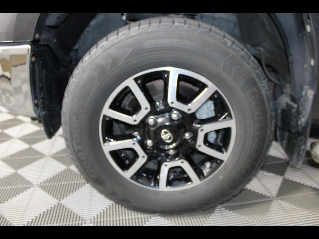 Used 2016 Toyota Tundra SR5 w/ TRD Off Road Package AWD/4WD image 25