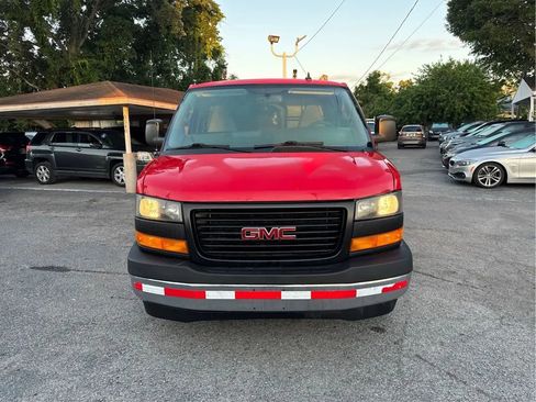 Used 2019 GMC Savana 2500 Extended w/ Driver Convenience Package RWD image 2