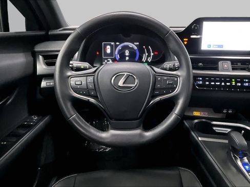 Used 2025 Lexus UX 300h FWD w/ Accessory Package (Z2) image 6