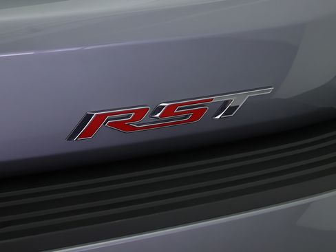 Used 2026 Chevrolet Suburban RST RWD image 20