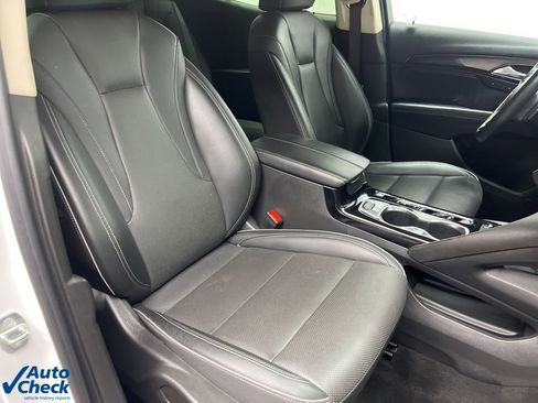 Used 2023 Buick Envision Essence image 22