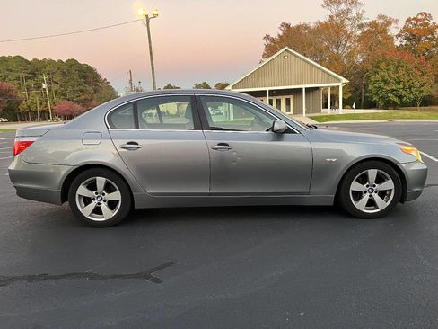 Used 2007 BMW 530xi Sedan image 9