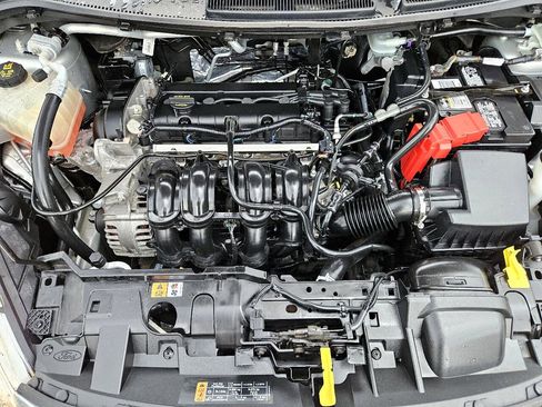 Used 2016 Ford Fiesta Titanium image 30