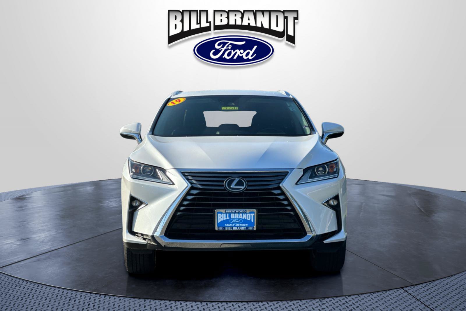 Used 2019 Lexus RX 350L FWD w/ Accessory Package image 8