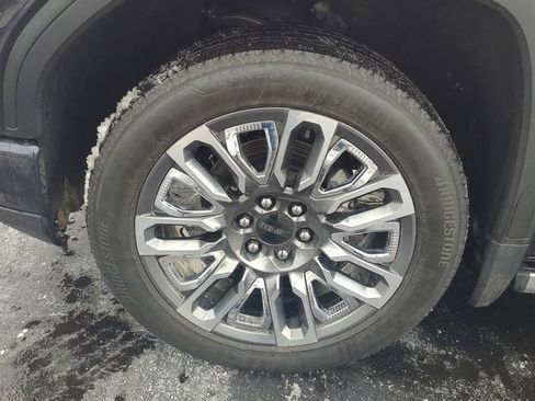 Used 2024 GMC Sierra 1500 Denali Ultimate image 6