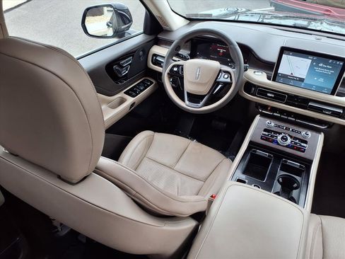 Used 2021 Lincoln Aviator Reserve w/ Equipment Group 201A image 15
