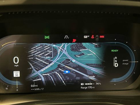 Certified 2023 Volvo XC40 Recharge Plus image 15