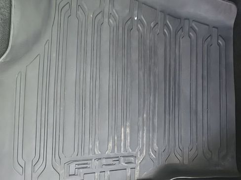 Used 2017 Ford F150 XLT w/ Equipment Group 302A Luxury image 24