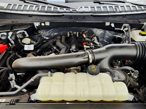 Used 2025 Ford Expedition Max Platinum image 32