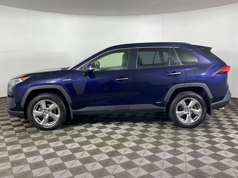 Used 2020 Toyota RAV4 Limited AWD/4WD image 3