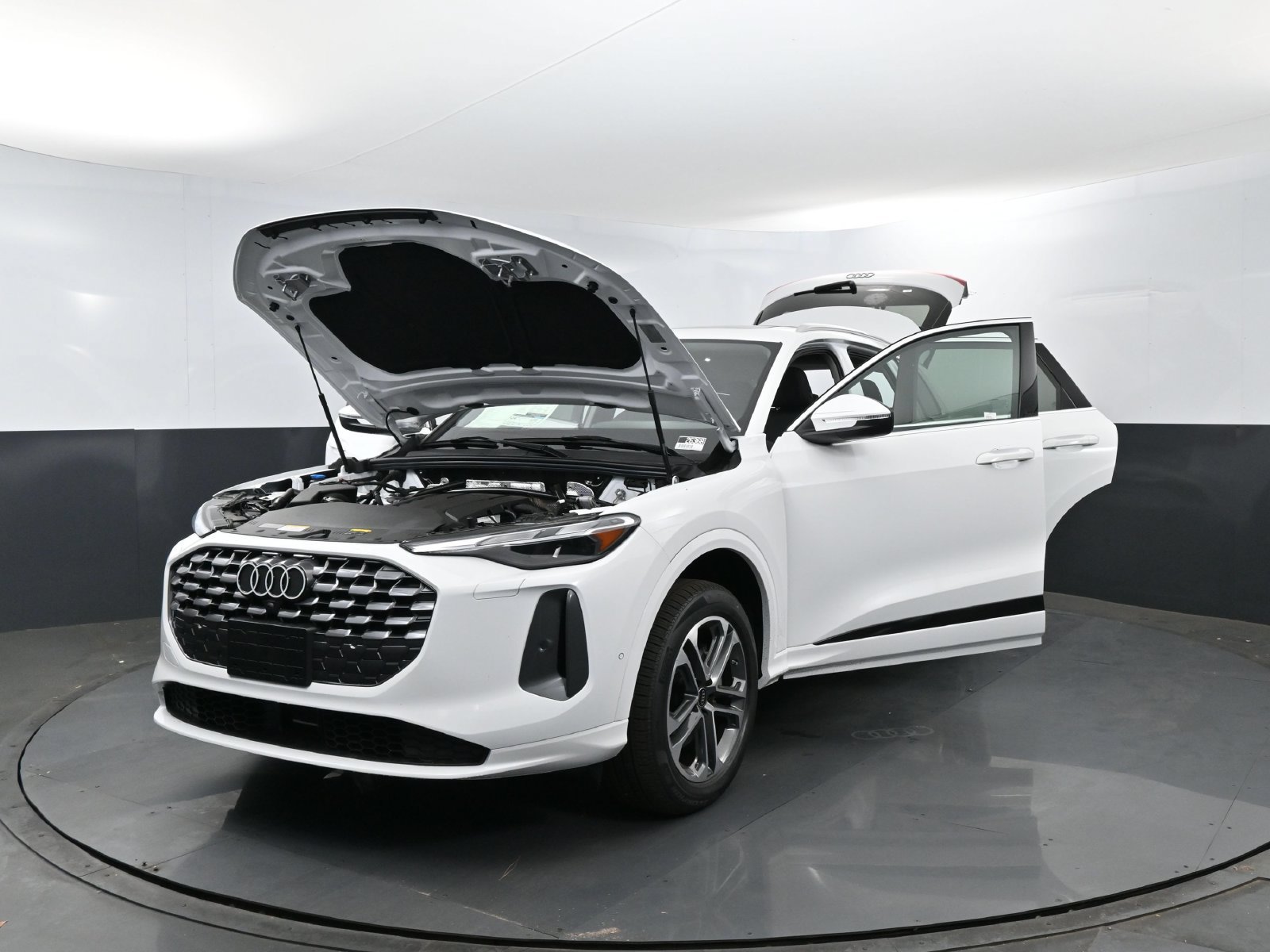 New 2026 Audi Q5 Premium AWD/4WD image 26