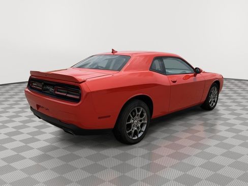Used 2017 Dodge Challenger GT w/ Driver Convenience Group AWD/4WD image 8