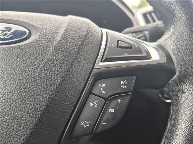 Used 2022 Ford Edge Titanium AWD/4WD image 14