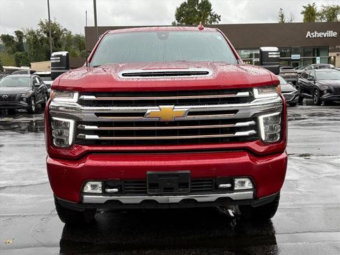Used 2023 Chevrolet Silverado 2500 High Country w/ Z71 Off-Road Package image 2