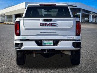 Used 2022 GMC Sierra 3500 AT4 video 4