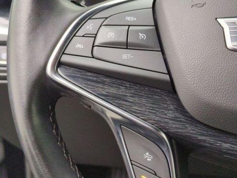 Certified 2024 Cadillac XT5 Premium Luxury w/ LPO, Floor Liner Package AWD/4WD image 12