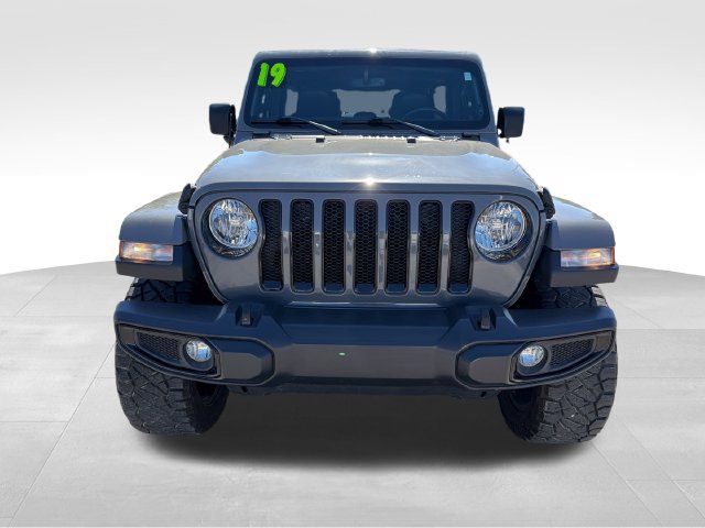 Used 2019 Jeep Wrangler Unlimited Sahara AWD/4WD image 2