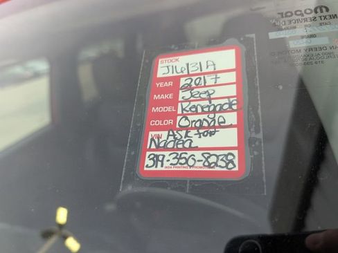 Used 2017 Jeep Renegade Trailhawk w/ Premium Trailhawk Package image 26