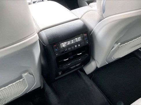 Used 2022 Jeep Grand Cherokee L Summit w/ Advanced Protech Group IV image 35