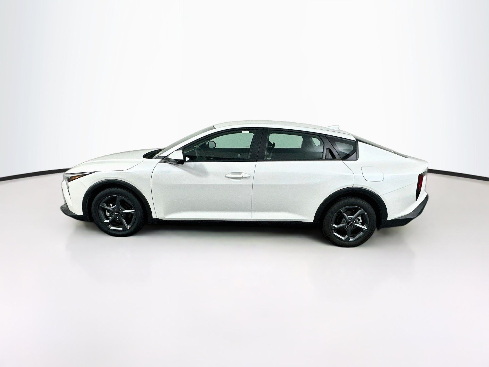 Used 2026 Kia K4 FWD image 4
