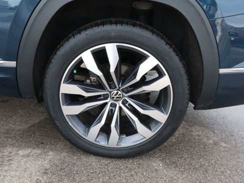 Used 2023 Volkswagen Atlas SEL Premium image 22