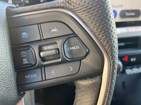 Used 2024 Toyota Tacoma TRD Sport w/ TRD Sport Upgrade Package image 18