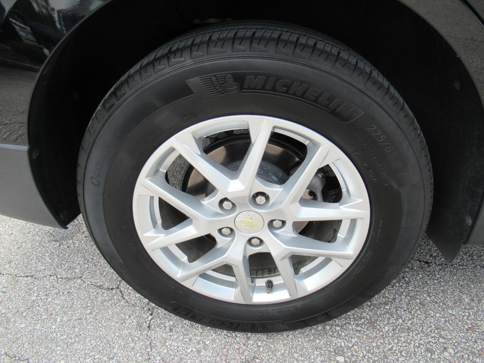 Used 2022 Chevrolet Equinox LT FWD image 8