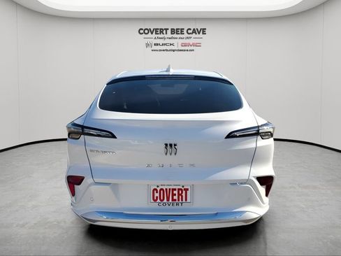 New 2026 Buick Envista Avenir image 8