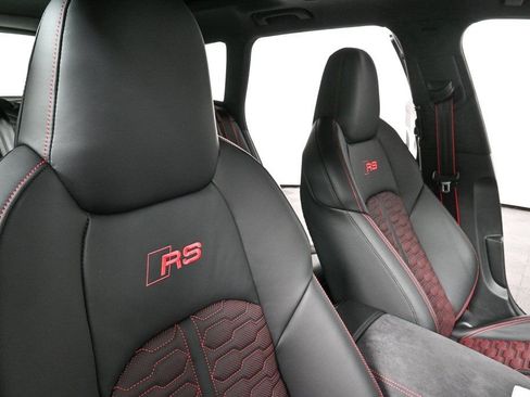 New 2026 Audi RS 6 performance image 25