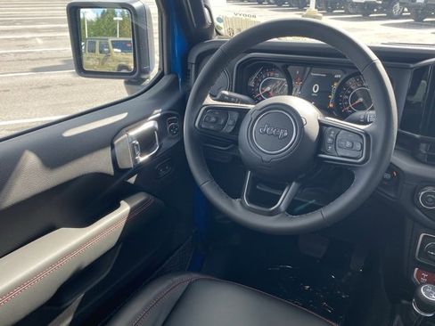 New 2025 Jeep Gladiator Rubicon image 56