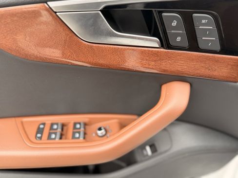 Used 2021 Audi A4 2.0T Premium w/ Convenience Package image 21