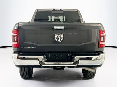 Used 2022 RAM 2500 Laramie AWD/4WD image 6