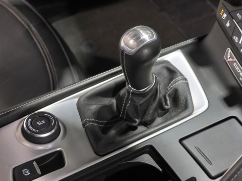 Used 2014 Chevrolet Corvette Stingray Coupe w/ 2LT Preferred Equipment Group image 63