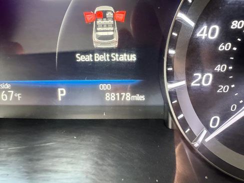 Used 2021 Toyota Highlander Limited image 25