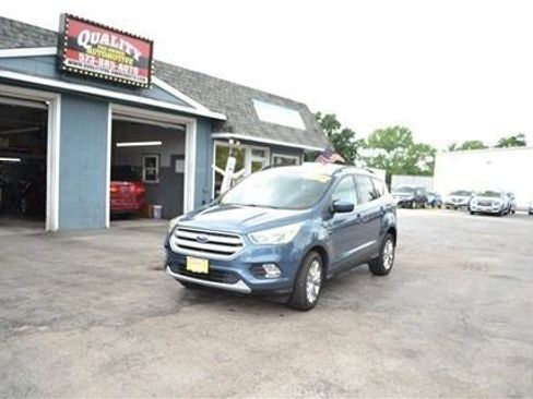 Used 2018 Ford Escape SE AWD/4WD image 2