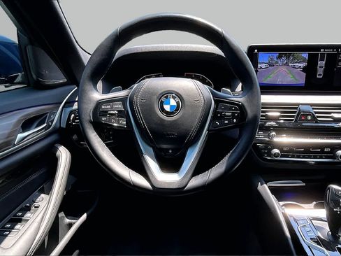 Certified 2023 BMW 530i xDrive w/ Premium Package AWD/4WD image 6
