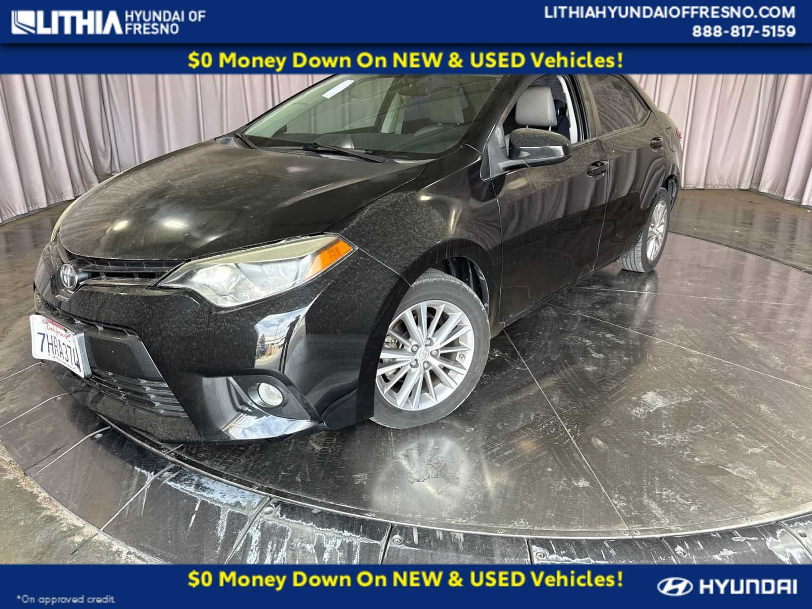 Used 2015 Toyota Corolla LE FWD image 1