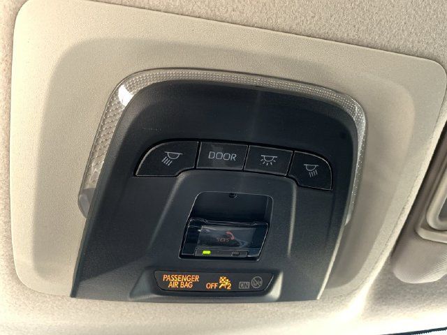 Used 2026 Toyota Corolla LE FWD image 31