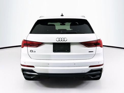 Used 2020 Audi Q3 2.0T Premium AWD/4WD image 15