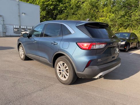 Used 2020 Ford Escape SE FWD image 5