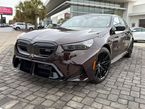 New 2026 BMW M5 w/ Executive Package image 1
