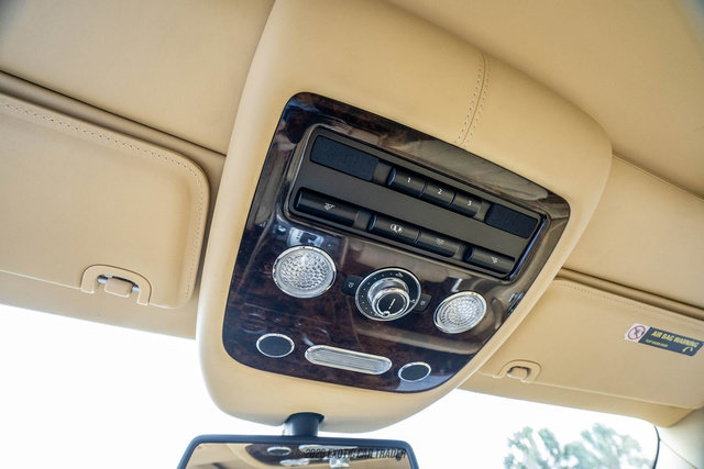 Used 2015 Bentley Flying Spur W12 AWD/4WD image 49