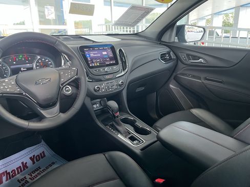 Used 2024 Chevrolet Equinox RS w/ RS Leather Package FWD image 3