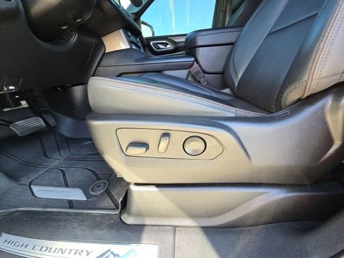 Used 2023 Chevrolet Tahoe High Country w/ Premium Package image 23