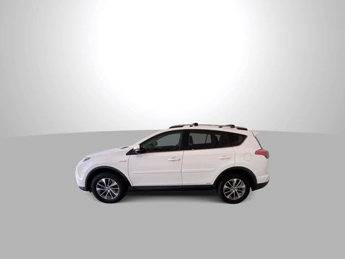 Used 2017 Toyota RAV4 XLE w/ Convenience Package AWD/4WD image 5