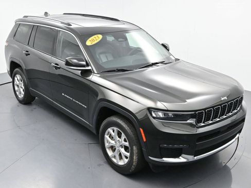 Used 2023 Jeep Grand Cherokee L Limited AWD/4WD image 46