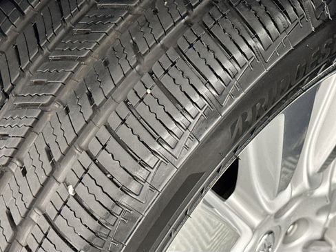 Used 2017 Toyota Sienna Limited Premium image 41