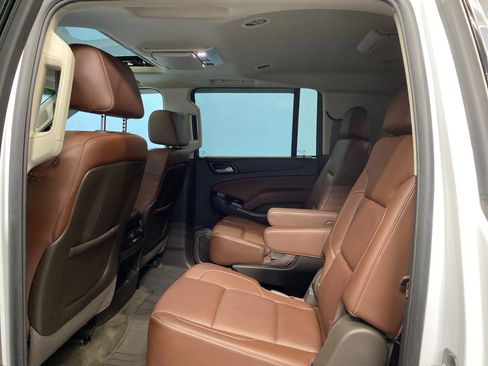 Used 2015 Chevrolet Suburban LTZ image 25